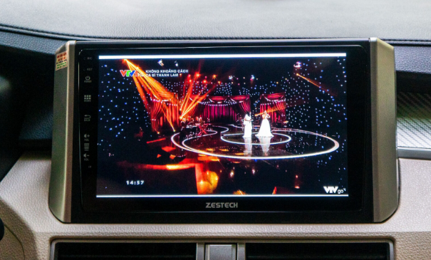 Kinh nghiệm lắp đặt màn hình ô tô giá rẻ.