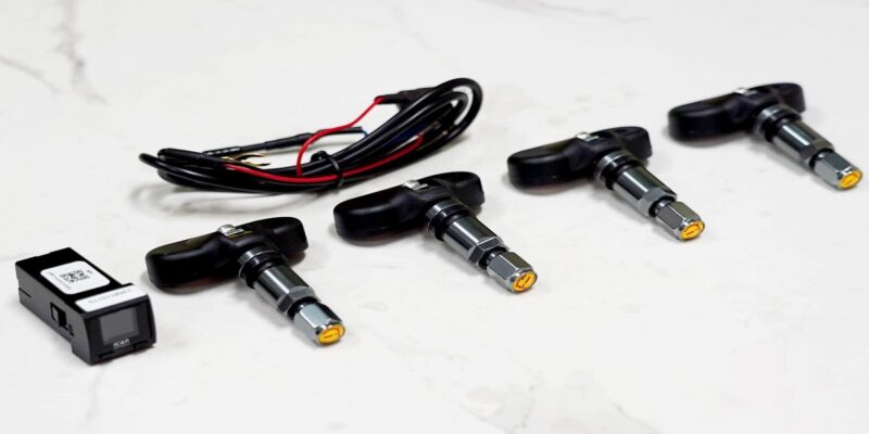 ICAR Ellisafe C399 dành riêng cho Toyota 2023 tích hợp với màn hình zin của xe